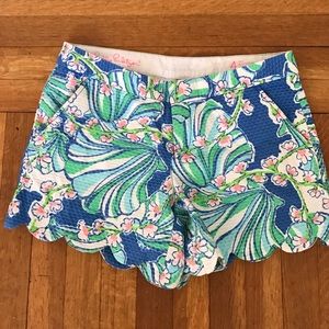 Lilly Pulitzer buttercup shorts.