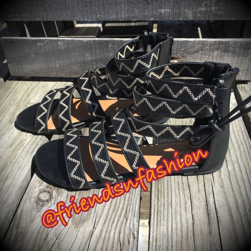 FINAL PRICE 5️⃣🌟! Black Gladiator Sandals! NEW! - Picture 5 of 8