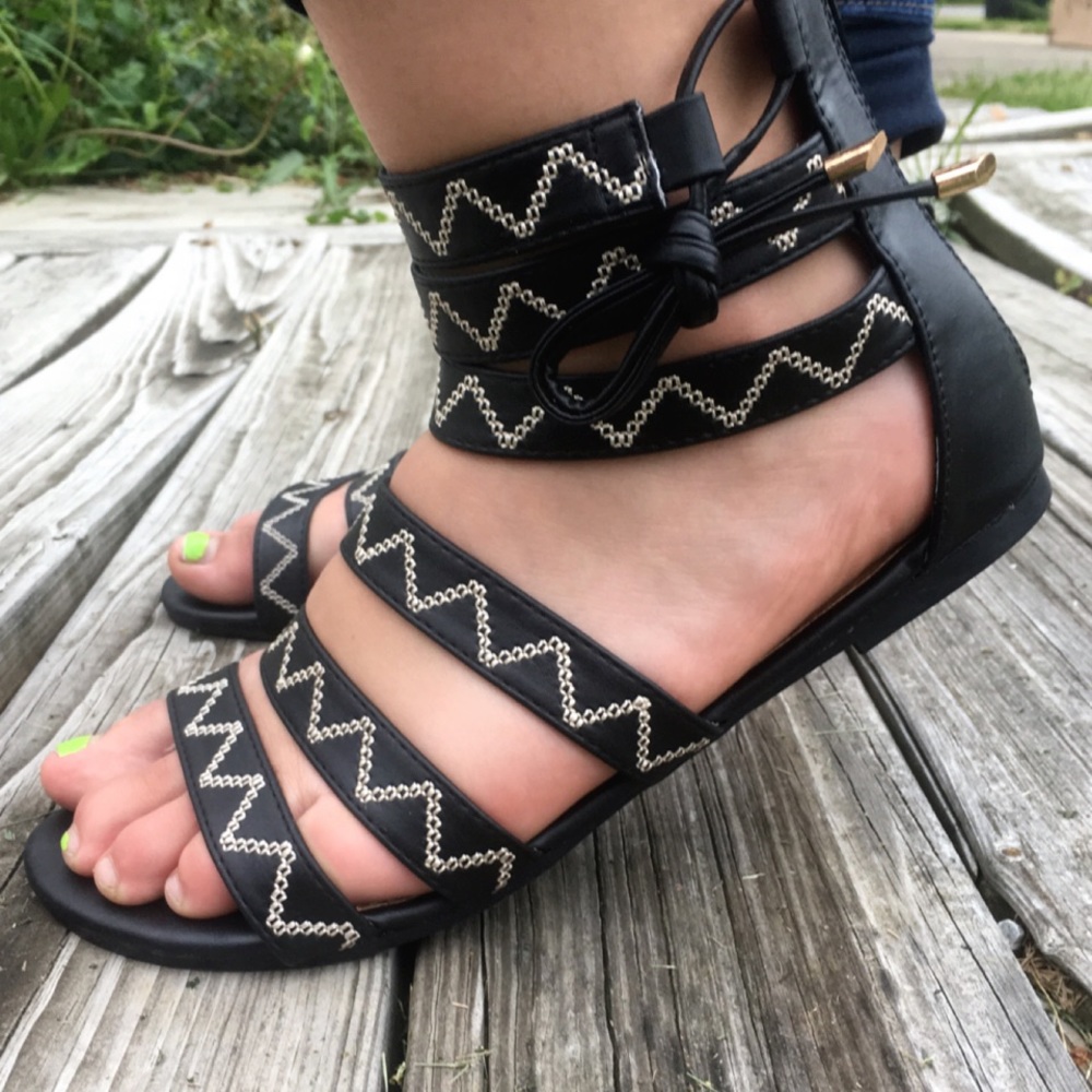 FINAL PRICE 5️⃣🌟! Black Gladiator Sandals! NEW! - Picture 2 of 8