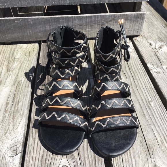 FINAL PRICE 5️⃣🌟! Black Gladiator Sandals! NEW! - Picture 7 of 8