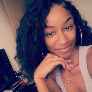 Meet your Posher, Robyn