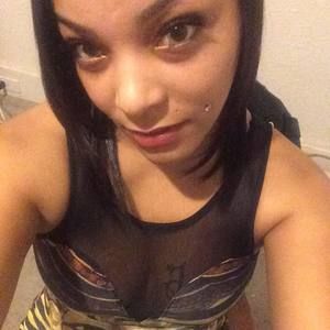 Meet your Posher, Leondra