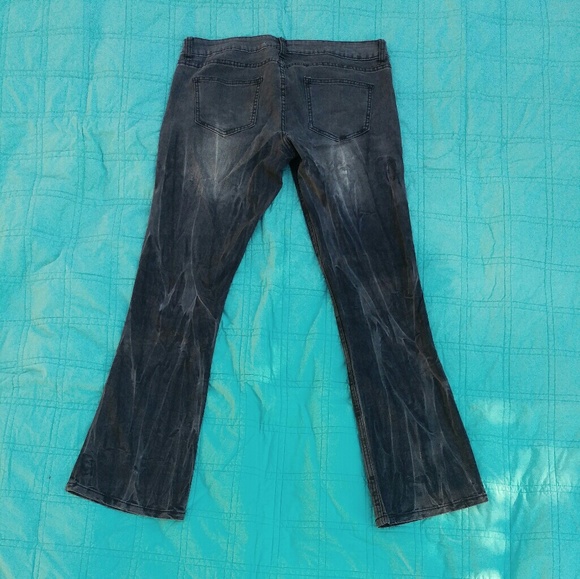 No boundries black denim rivet details - Picture 4 of 4