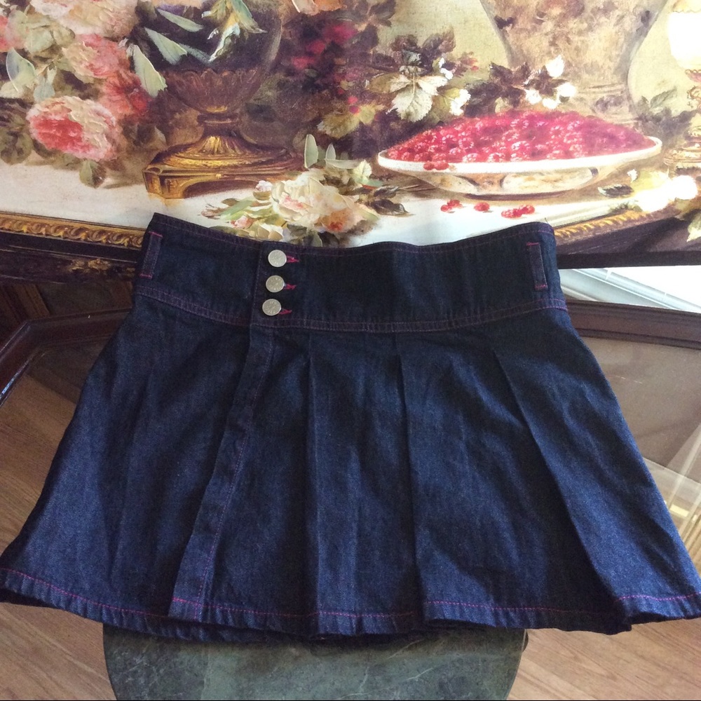 HILARY DUFF STUFF  BLUE DEMIN SKIRT SIZE XL 14/16