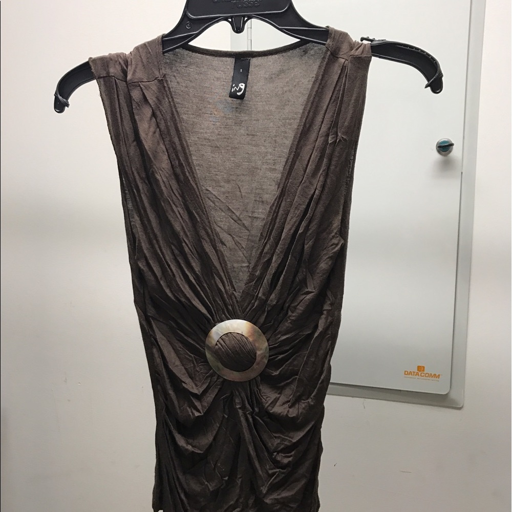ING Brown Tank