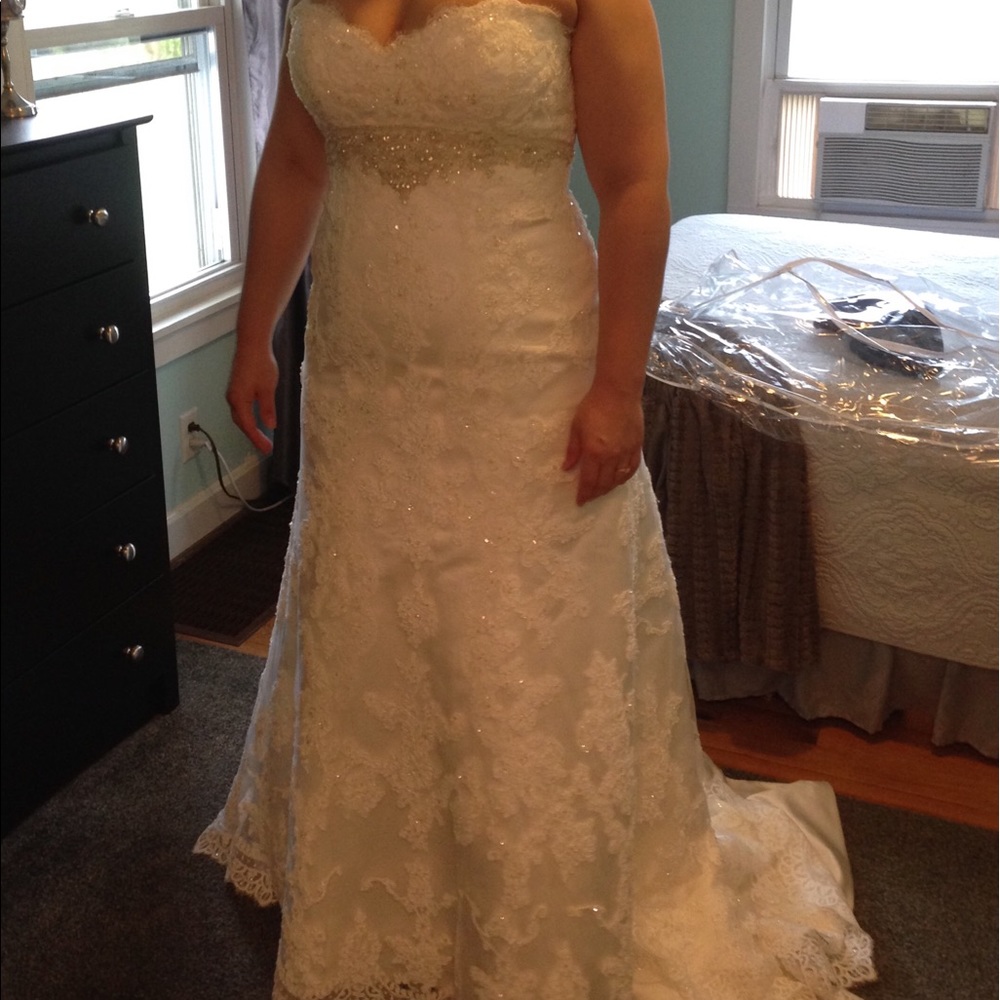 Casablanca 2072 Wedding Dress