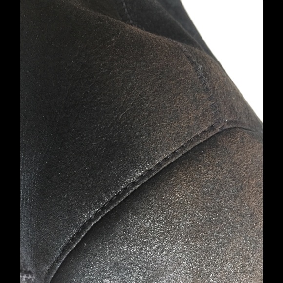 Prada - Picture 5 of 8