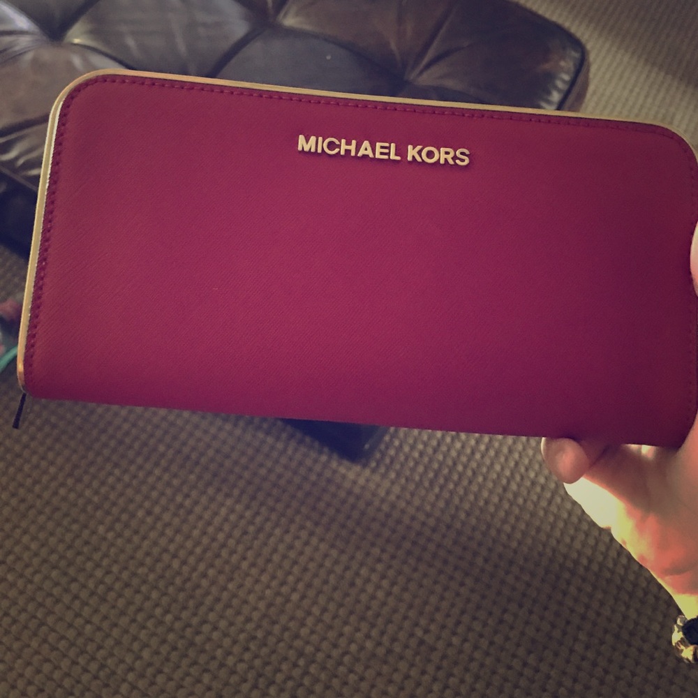 Michael Kors wallet