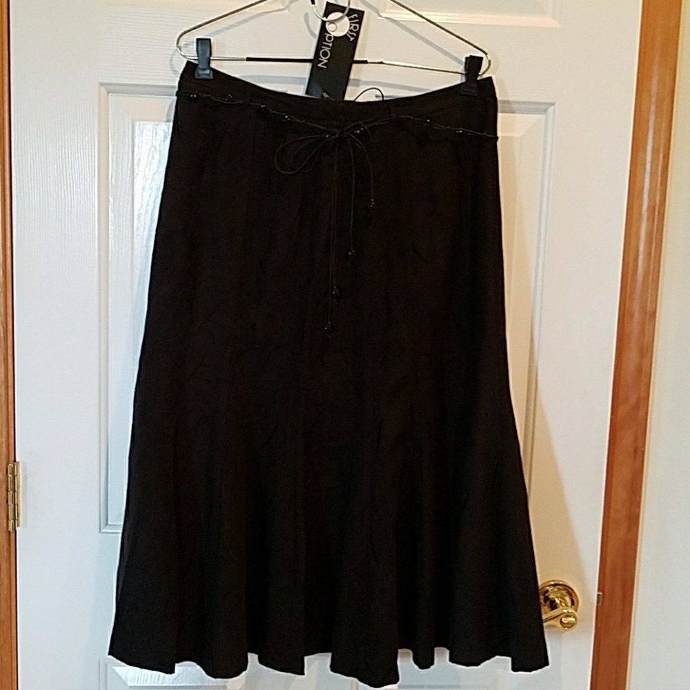Black skirt with black bead and string belt
