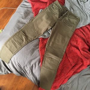 Ribbed Olive Green Jeans
