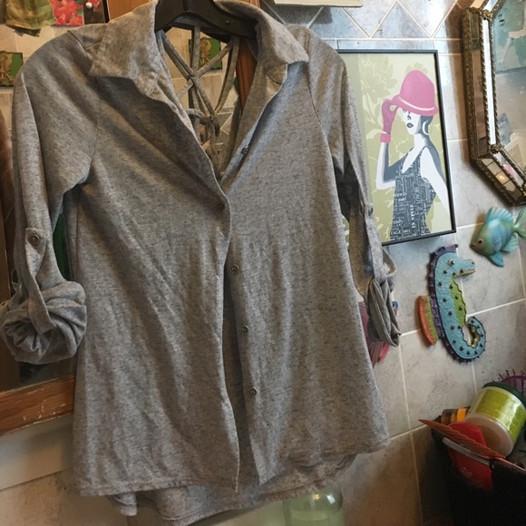 Threads shirt - Picture 2 of 4