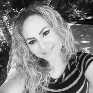 Meet your Posher, Hayde