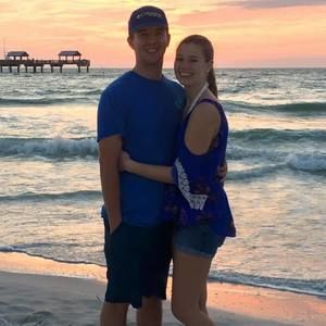 Meet your Posher, Candace