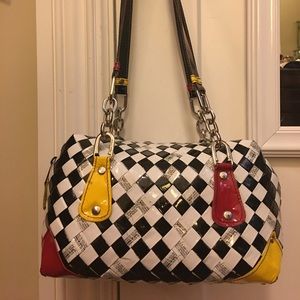 Super chic artist-made "magazine" bag!