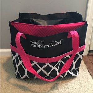 Pampered chef large tote