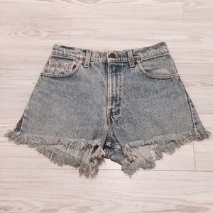 LEVI'S Vintage Distressed Shorts