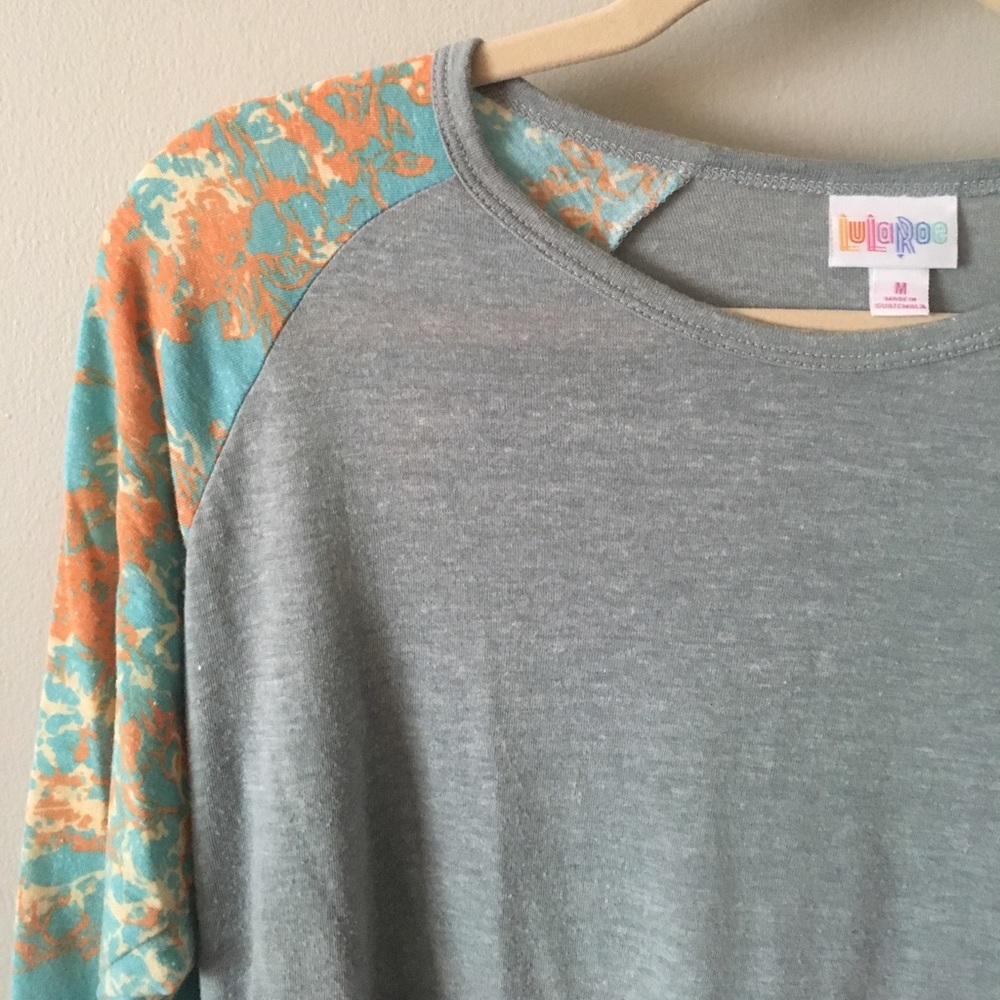 Medium LuLaRoe Randy T