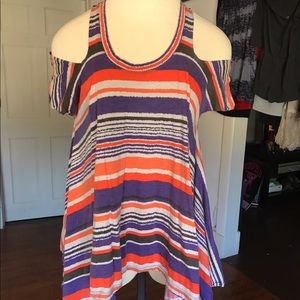 BCBG MaxAzria Cold Shoulder Tunic Top