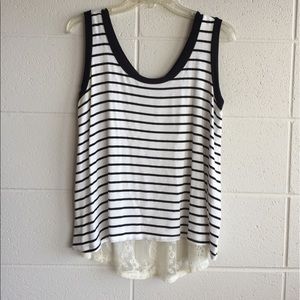 Lace back top by Yuni Los Angeles ❤️