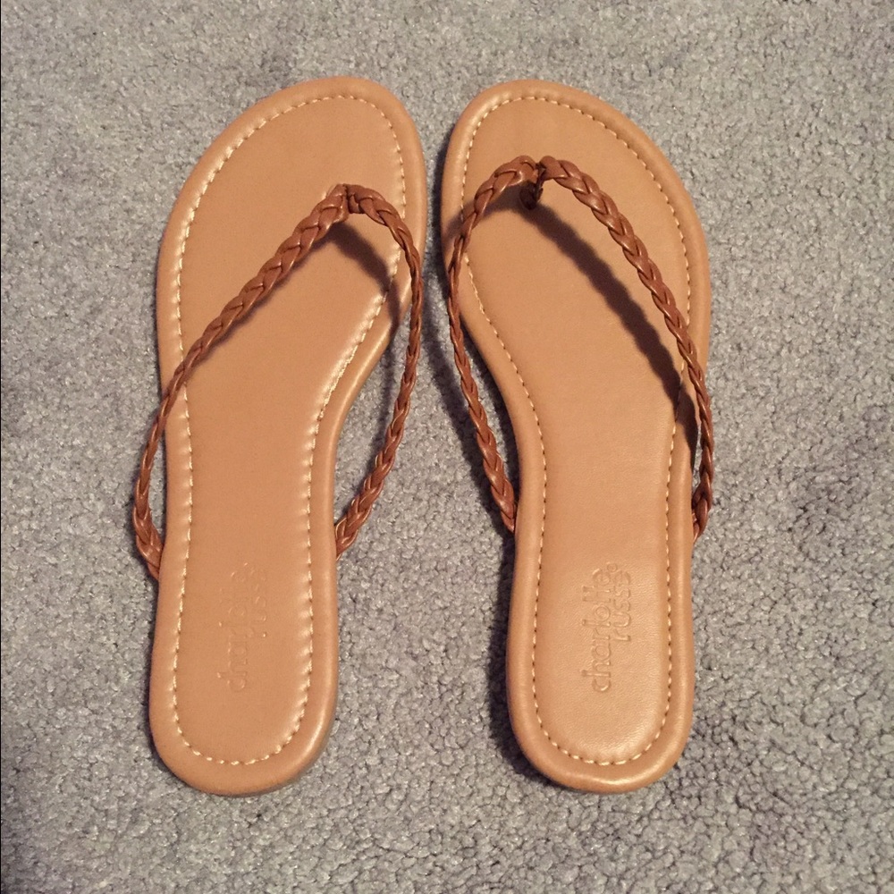 NWT flip flops