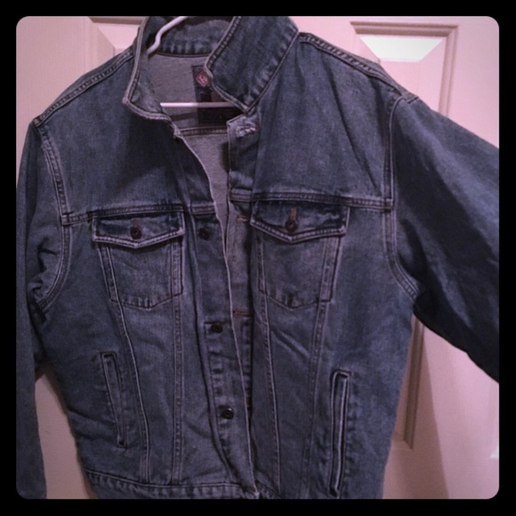 Denim jacket - Picture 2 of 3