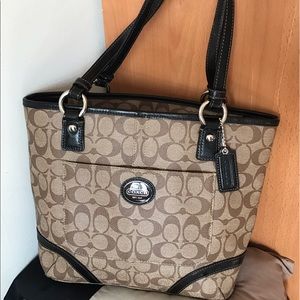 🌷MOTHER'S DAY SALE🌷Coach Tote Bag
