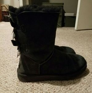 Bailey bow uggs