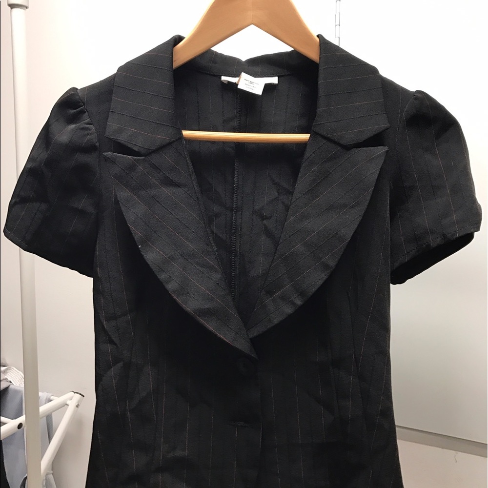 Short Sleeve Jacket