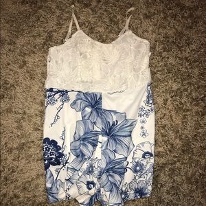 Really cute summer romper !
