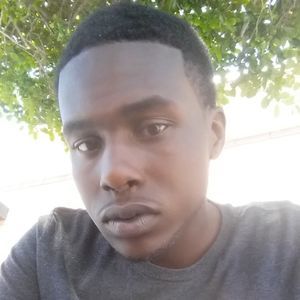 Meet your Posher, Derrick