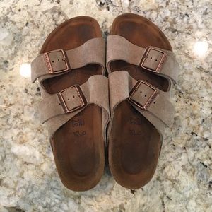 Birkenstock Arizona- Size 7-7.5 (37 EURO)