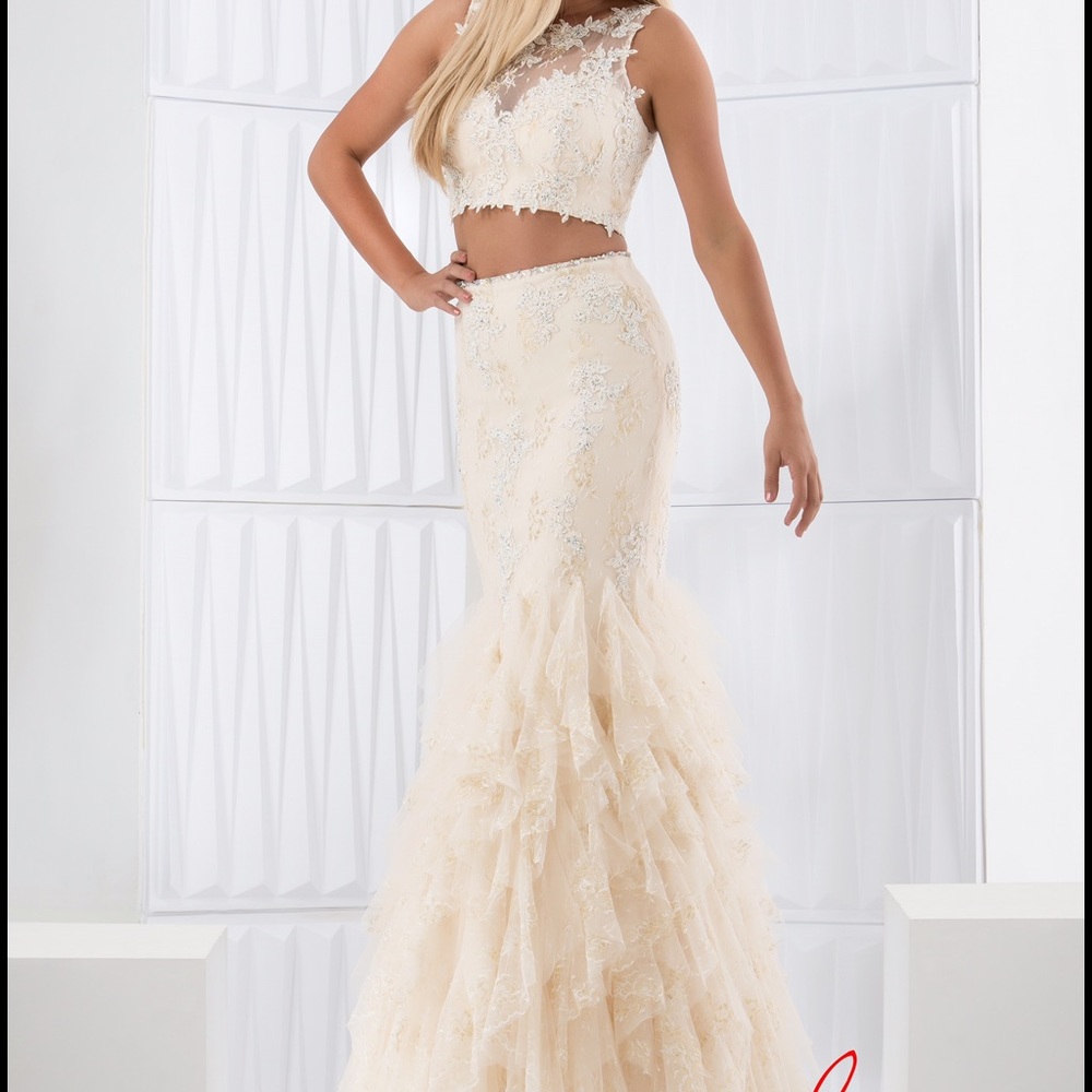 Jasz Couture prom dress..