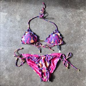 CAPADOCIA RIPPLE TRIANGLE BIKINI : VIX SWIM