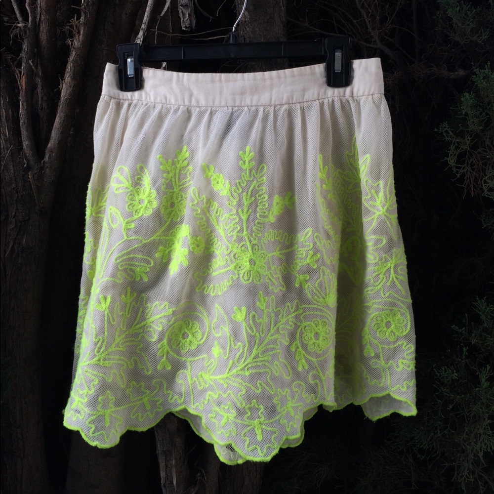 SALE neon and cream mesh anthropologie skirt