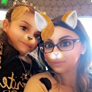 Meet your Posher, Angela