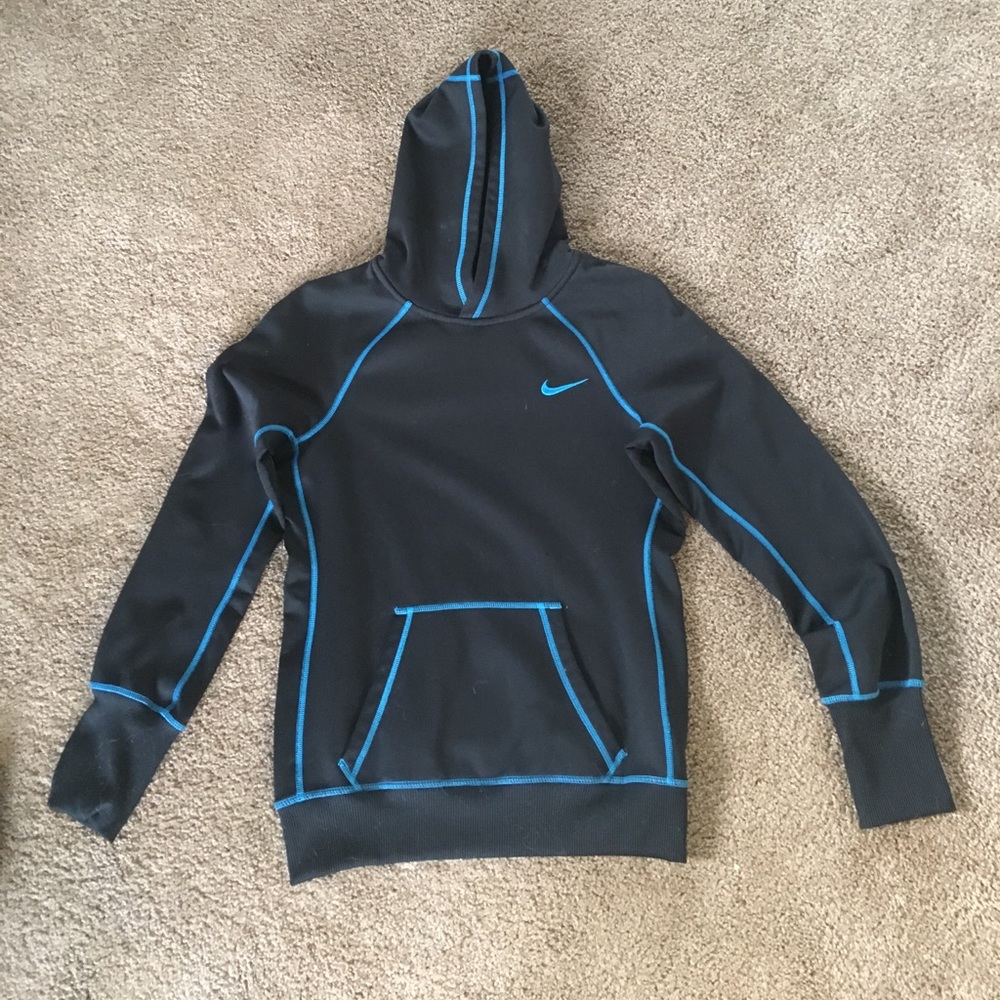 Nike Therma-Fit hoodie