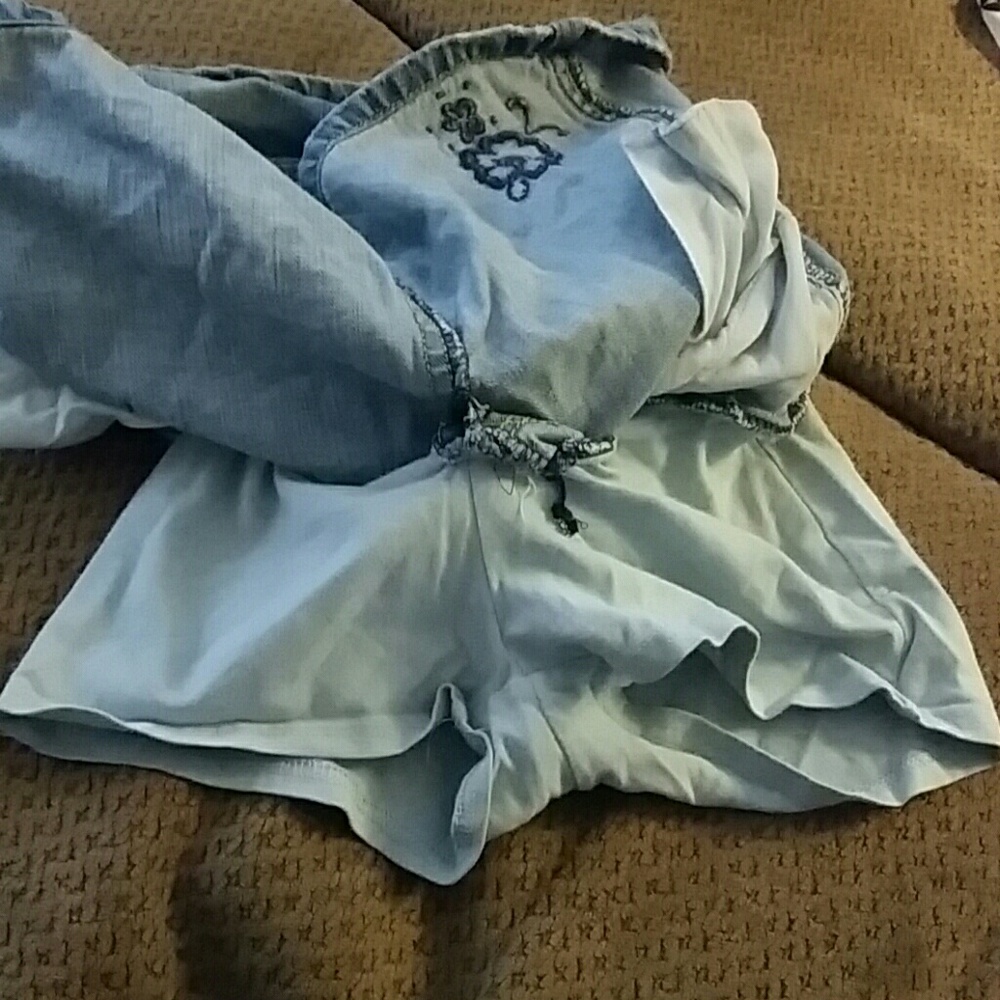 Jean skort - Picture 3 of 3