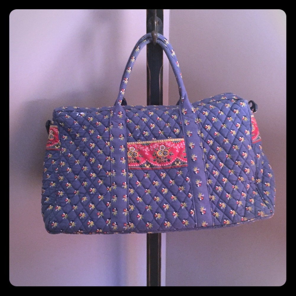 Vera Bradley duffel bag