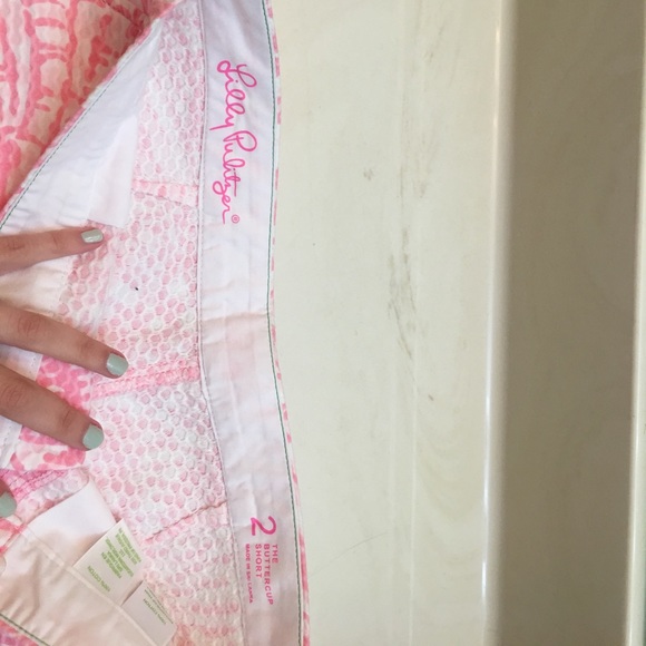 Lilly Pulitzer shorts - Picture 3 of 3