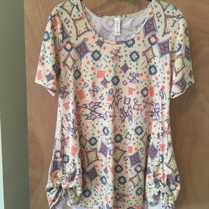 LuLaRoe Small Perfect Tee