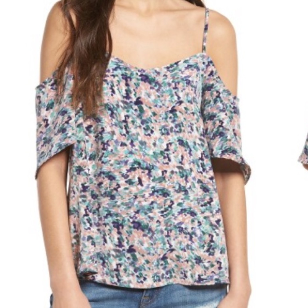 BP Cold Shoulder Top