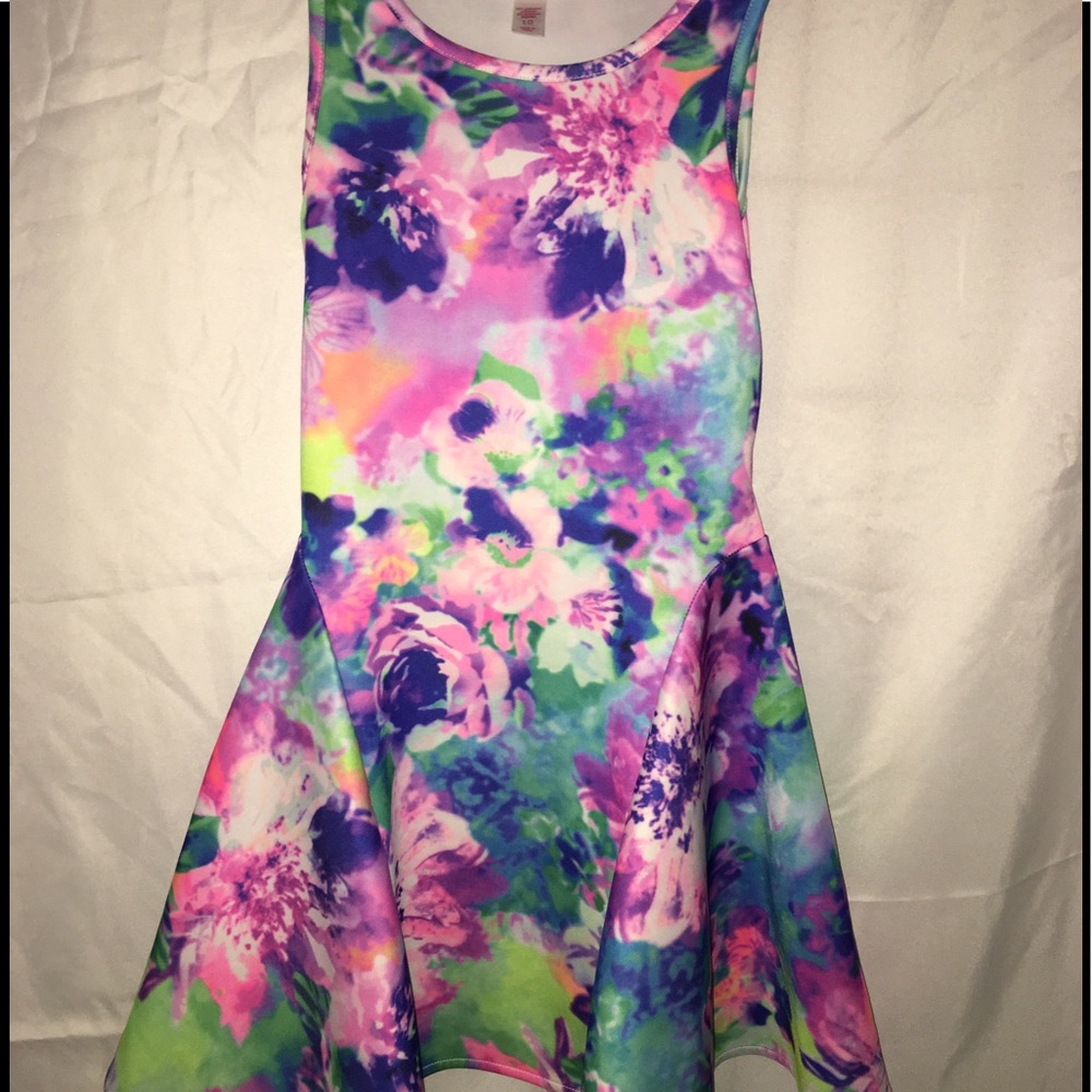 Girls size 10 Justice floral sleeveless dress!