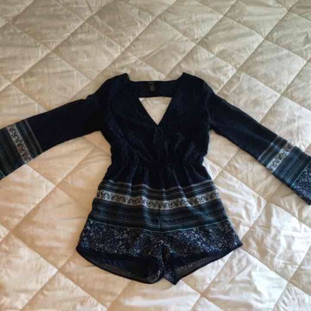Navy paisley romper medium