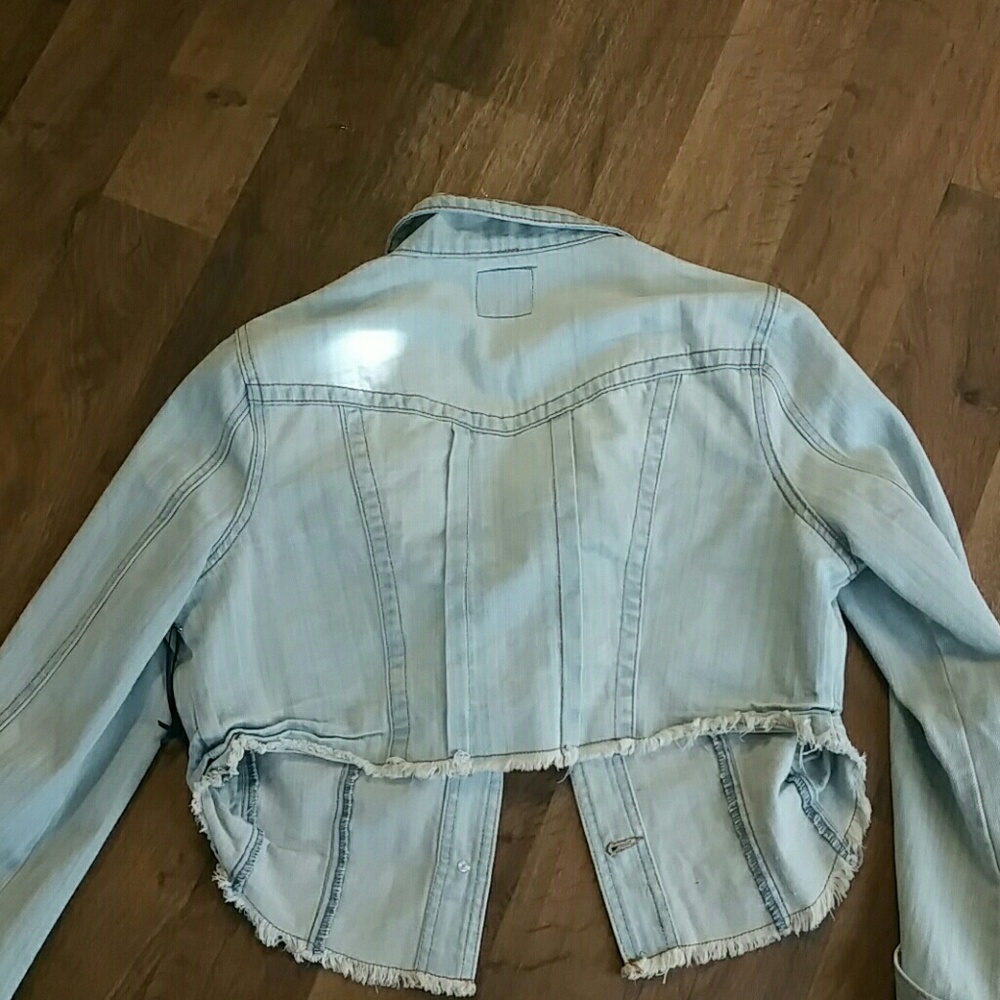 Jean Jacket - Picture 2 of 5