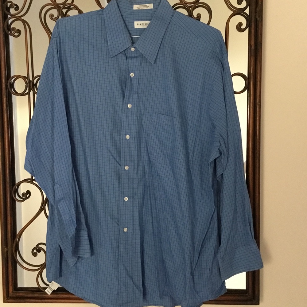Blue check shirt.