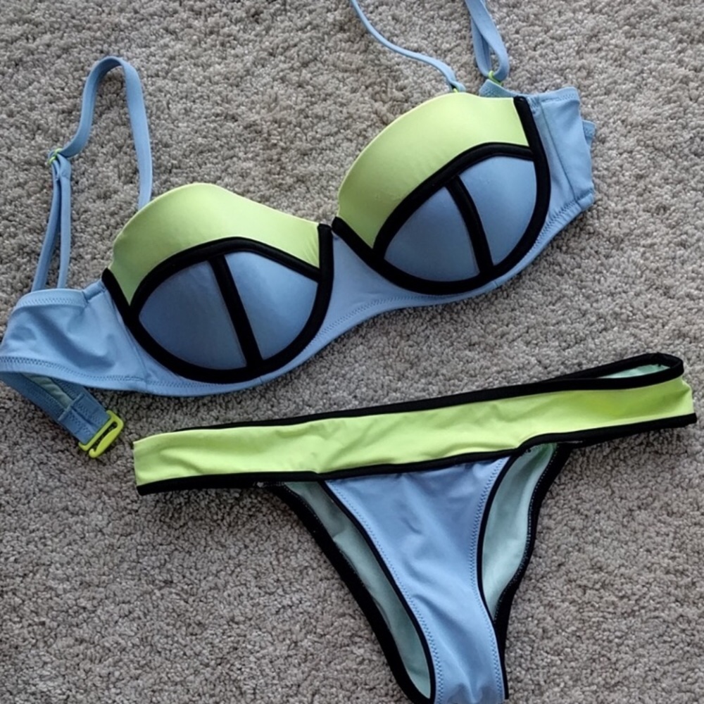 Victoria secret swimsuit! Great condition
