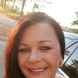 Meet your Posher, Angie