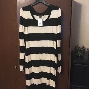 H&M Black and Off White sweater dress