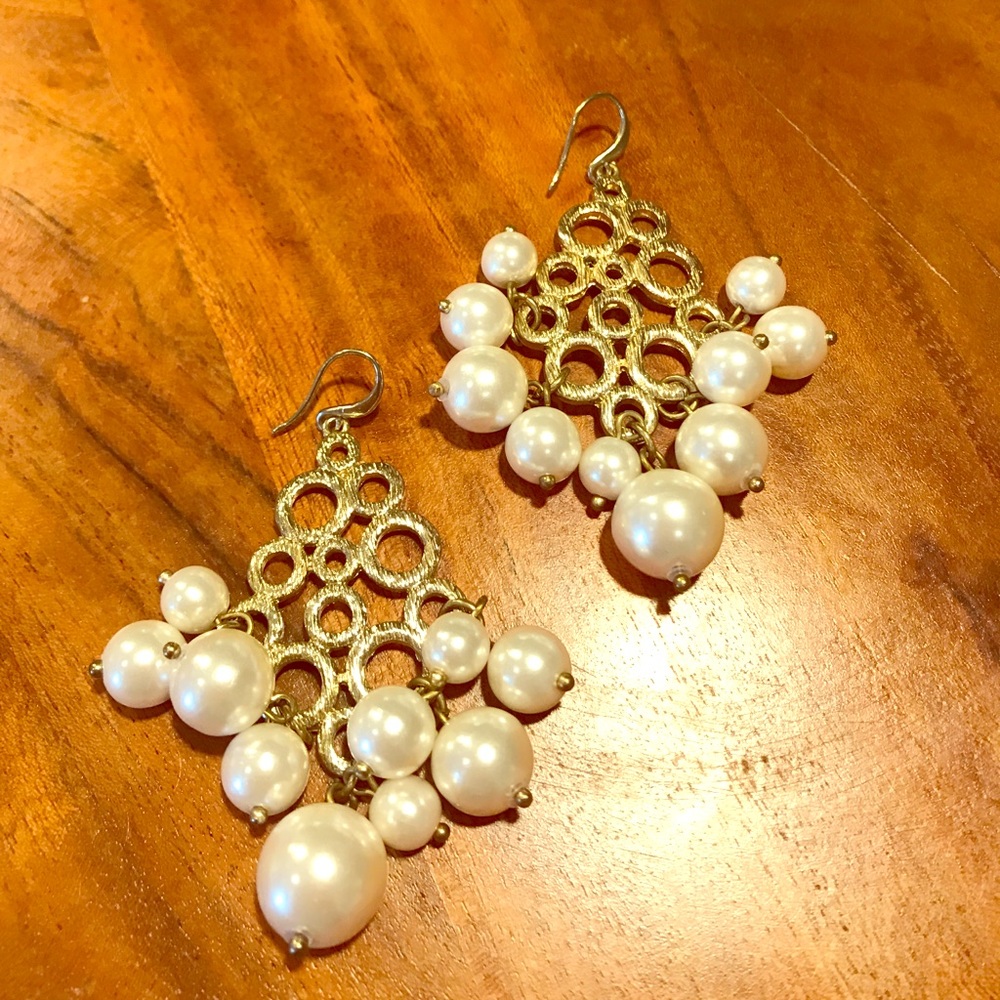 Pearl Dangle Earrings