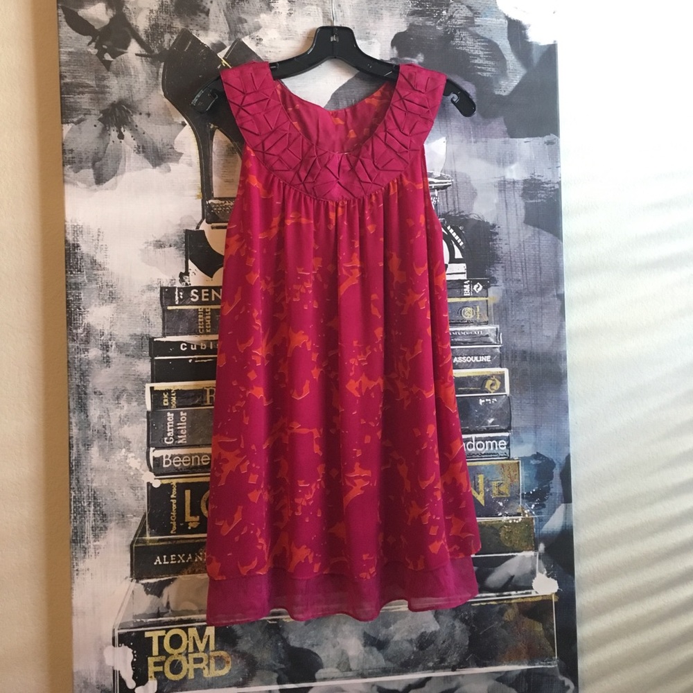 Cabi Tunic - size M. Bright and Beautiful